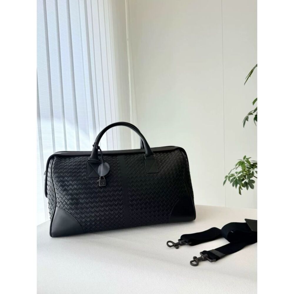 Bottega Veneta Women Pre-Loved Bag Brand New Condition
